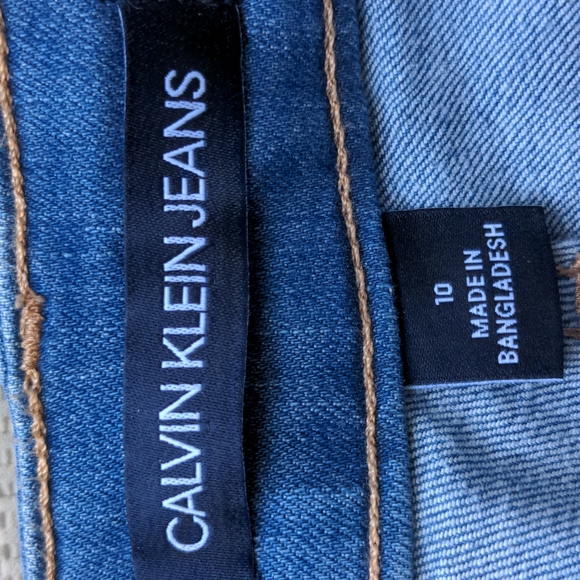 Calvin Klein Blue Denim Shorts 10 - Picture 3 of 6